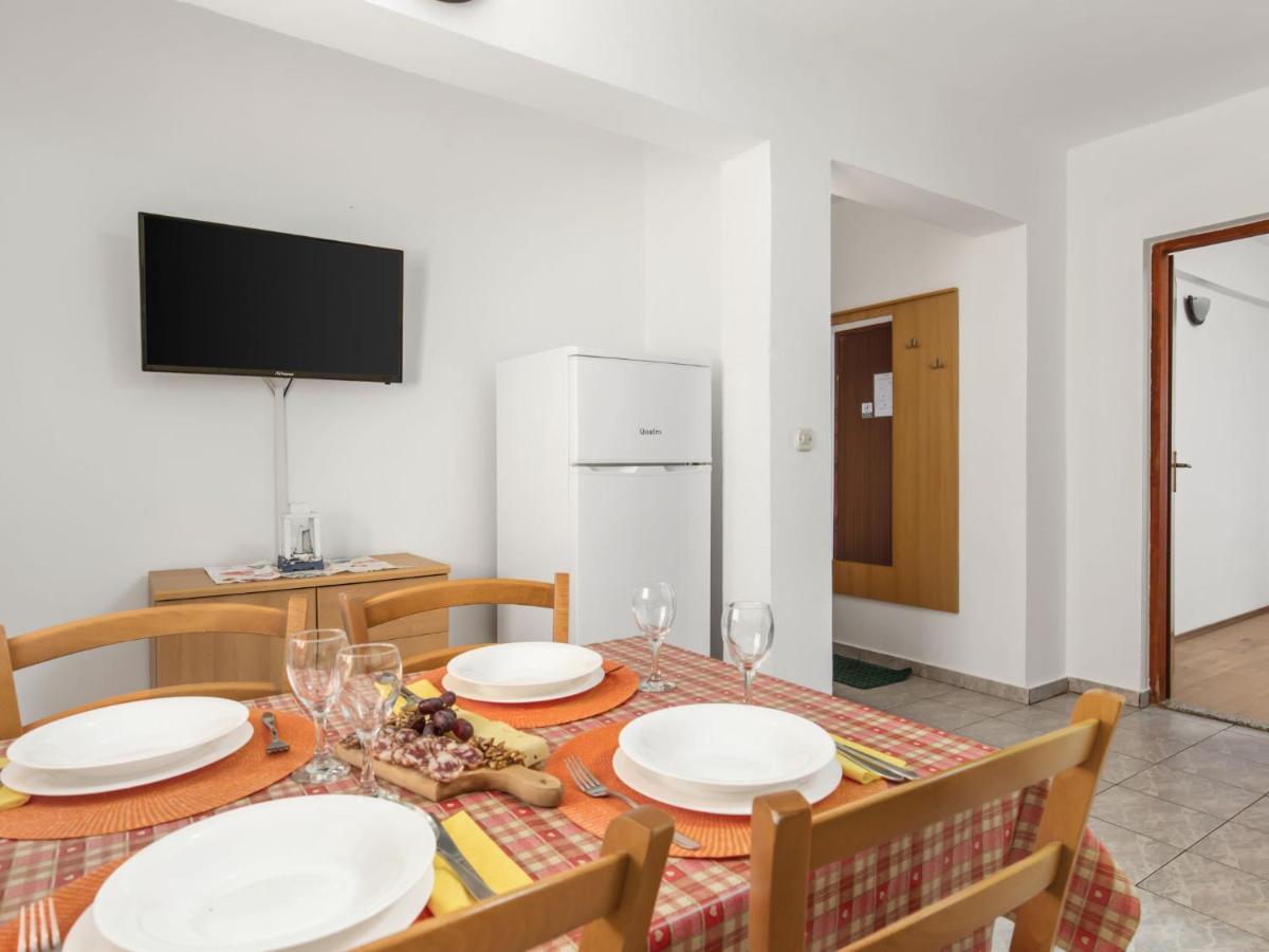 Apartment Marina - Snj103 By Interhome سينج المظهر الخارجي الصورة